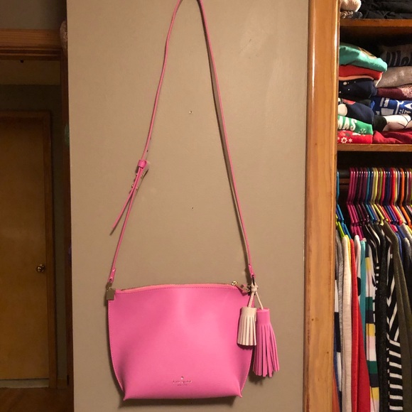 kate spade Handbags - ✨PRICE FIRM✨ NWOT Kate Spade Corssbody